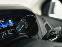 Ford Focus T EcoBoost Titanium X 