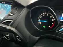Ford Focus T EcoBoost Titanium X 