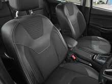 Ford Focus T EcoBoost Titanium X 