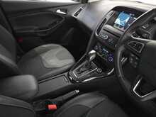 Ford Focus T EcoBoost Titanium X 