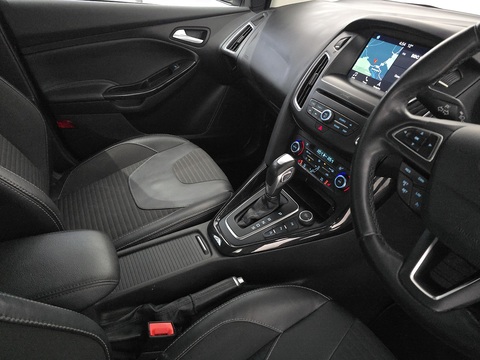 1.0T EcoBoost Titanium X Estate 5dr Petrol Auto Euro 6 (s/s) (125 ps)