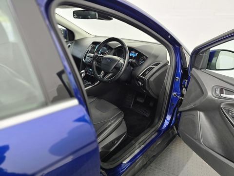 1.0T EcoBoost Titanium X Estate 5dr Petrol Auto Euro 6 (s/s) (125 ps)