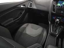 Ford Focus T EcoBoost Titanium X 