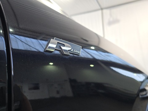 3.0 TDI V6 BlueMotion Tech R-Line SUV 5dr Diesel Tiptronic 4WD Euro 5 (s/s) (245 ps)