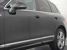 Volkswagen Touareg TDI V6 BlueMotion Tech R-Line 