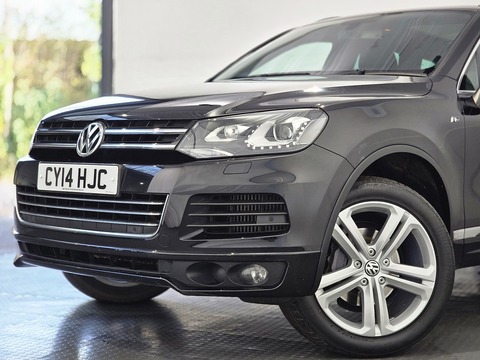 3.0 TDI V6 BlueMotion Tech R-Line SUV 5dr Diesel Tiptronic 4WD Euro 5 (s/s) (245 ps)