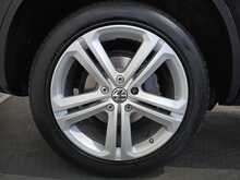 Volkswagen Touareg TDI V6 BlueMotion Tech R-Line 