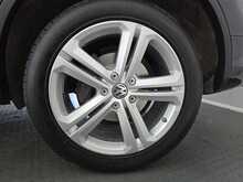 Volkswagen Touareg TDI V6 BlueMotion Tech R-Line 