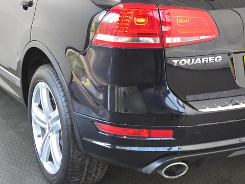 3.0 TDI V6 BlueMotion Tech R-Line SUV 5dr Diesel Tiptronic 4WD Euro 5 (s/s) (245 ps)