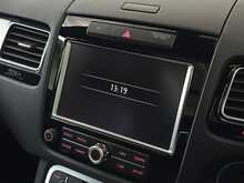 Volkswagen Touareg TDI V6 BlueMotion Tech R-Line 