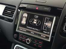 Volkswagen Touareg TDI V6 BlueMotion Tech R-Line 