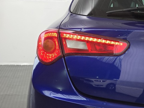 1750 TBi Quadrifoglio Verde Hatchback 5dr Petrol TCT Euro 6 (s/s) (240 bhp)