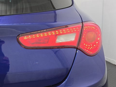 1750 TBi Quadrifoglio Verde Hatchback 5dr Petrol TCT Euro 6 (s/s) (240 bhp)