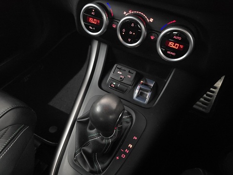 1750 TBi Quadrifoglio Verde Hatchback 5dr Petrol TCT Euro 6 (s/s) (240 bhp)