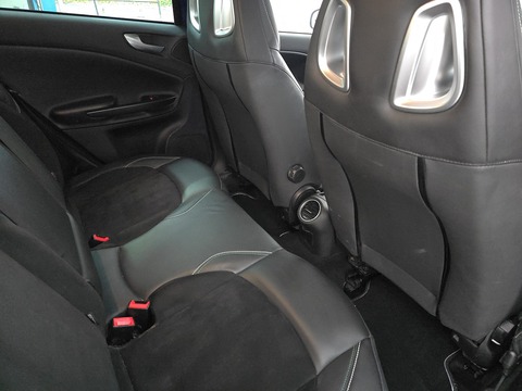 1750 TBi Quadrifoglio Verde Hatchback 5dr Petrol TCT Euro 6 (s/s) (240 bhp)