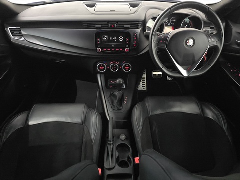 1750 TBi Quadrifoglio Verde Hatchback 5dr Petrol TCT Euro 6 (s/s) (240 bhp)