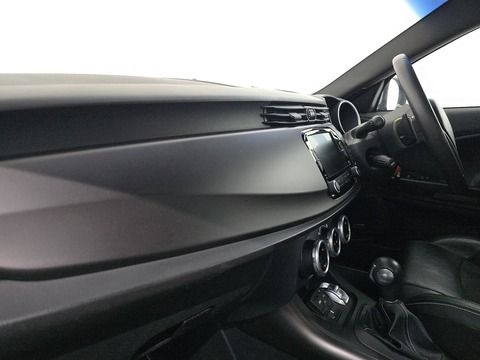 1750 TBi Quadrifoglio Verde Hatchback 5dr Petrol TCT Euro 6 (s/s) (240 bhp)