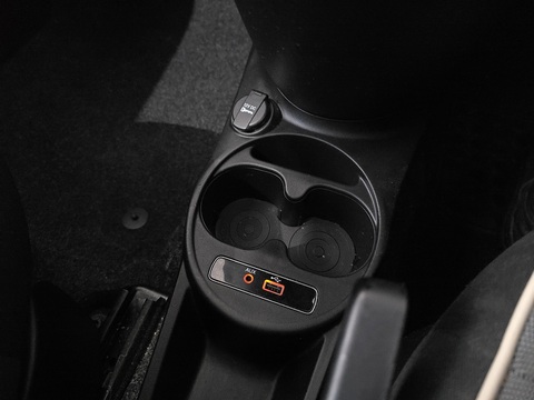 1.2 Lounge Hatchback 3dr Petrol Manual Euro 6 (s/s) (69 bhp)