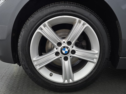 2.0 320d SE Touring 5dr Diesel Auto xDrive Euro 5 (s/s) (184 ps)