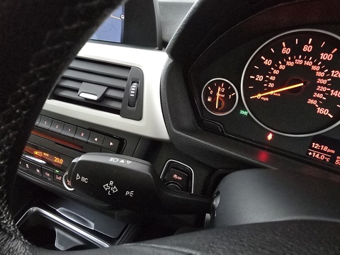 2.0 320d SE Touring 5dr Diesel Auto xDrive Euro 5 (s/s) (184 ps)