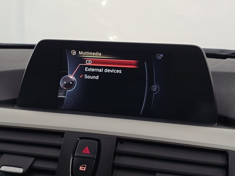 2.0 320d SE Touring 5dr Diesel Auto xDrive Euro 5 (s/s) (184 ps)