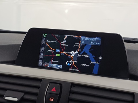 2.0 320d SE Touring 5dr Diesel Auto xDrive Euro 5 (s/s) (184 ps)
