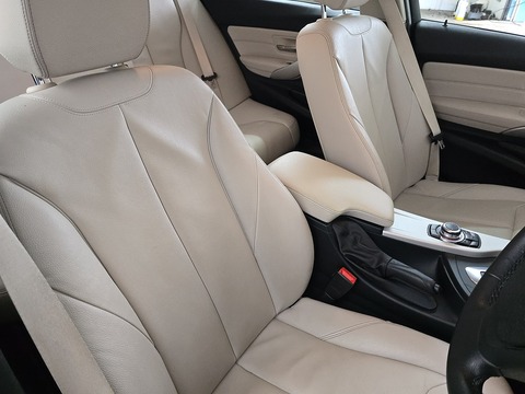 2.0 320d SE Touring 5dr Diesel Auto xDrive Euro 5 (s/s) (184 ps)