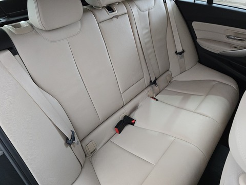 2.0 320d SE Touring 5dr Diesel Auto xDrive Euro 5 (s/s) (184 ps)