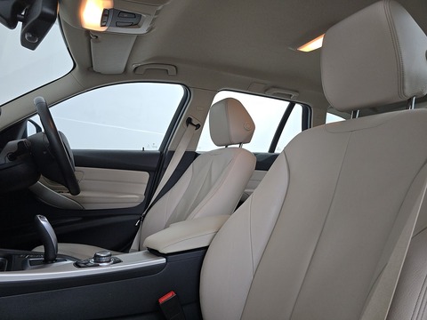 2.0 320d SE Touring 5dr Diesel Auto xDrive Euro 5 (s/s) (184 ps)