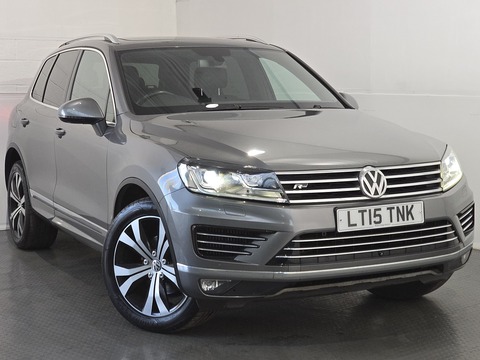 3.0 TDI V6 BlueMotion Tech R-Line SUV 5dr Diesel Tiptronic 4WD Euro 6 (s/s) (262 ps)