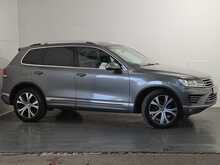 Volkswagen Touareg TDI V6 BlueMotion Tech R-Line 