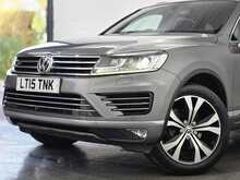 Volkswagen Touareg TDI V6 BlueMotion Tech R-Line 