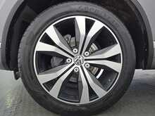 Volkswagen Touareg TDI V6 BlueMotion Tech R-Line 