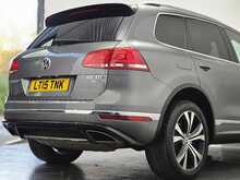 Volkswagen Touareg TDI V6 BlueMotion Tech R-Line 