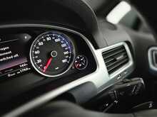 Volkswagen Touareg TDI V6 BlueMotion Tech R-Line 