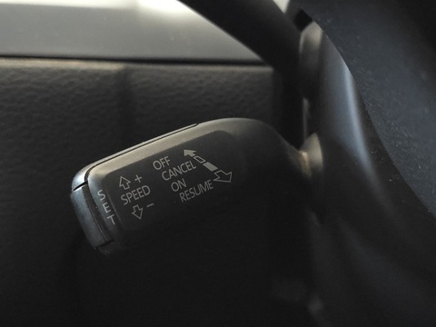 3.0 TDI V6 BlueMotion Tech R-Line SUV 5dr Diesel Tiptronic 4WD Euro 6 (s/s) (262 ps)