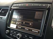 Volkswagen Touareg TDI V6 BlueMotion Tech R-Line 