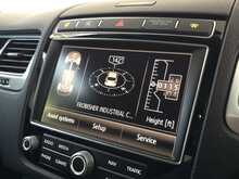 Volkswagen Touareg TDI V6 BlueMotion Tech R-Line 