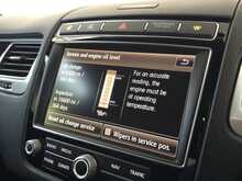 Volkswagen Touareg TDI V6 BlueMotion Tech R-Line 