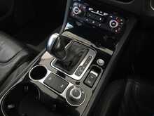 Volkswagen Touareg TDI V6 BlueMotion Tech R-Line 