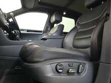Volkswagen Touareg TDI V6 BlueMotion Tech R-Line 