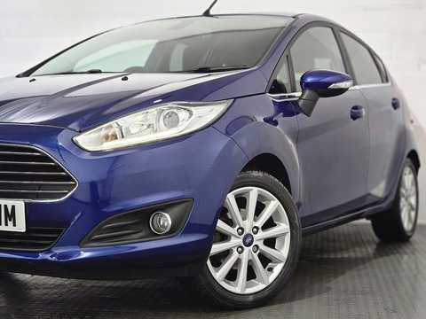 1.0T EcoBoost Titanium Hatchback 5dr Petrol Manual Euro 6 (s/s) (100 ps)