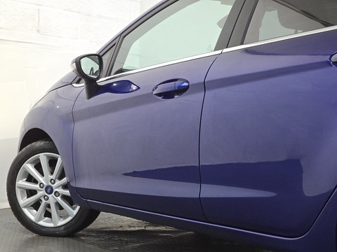 1.0T EcoBoost Titanium Hatchback 5dr Petrol Manual Euro 6 (s/s) (100 ps)