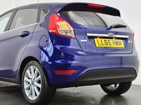 1.0T EcoBoost Titanium Hatchback 5dr Petrol Manual Euro 6 (s/s) (100 ps)