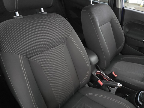 1.0T EcoBoost Titanium Hatchback 5dr Petrol Manual Euro 6 (s/s) (100 ps)