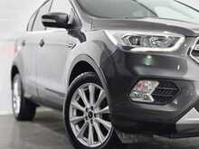 Ford Kuga T EcoBoost Titanium Edition 