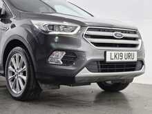 Ford Kuga T EcoBoost Titanium Edition 