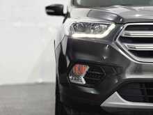 Ford Kuga T EcoBoost Titanium Edition 