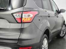 Ford Kuga T EcoBoost Titanium Edition 