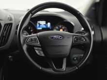 Ford Kuga T EcoBoost Titanium Edition 